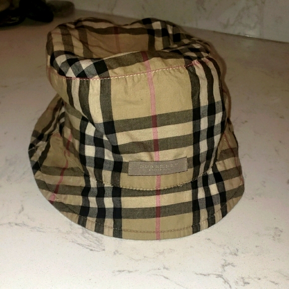 BURBERRY Check Cotton The Carousell Bucket Hat in archive size S. - Picture 3 of 3